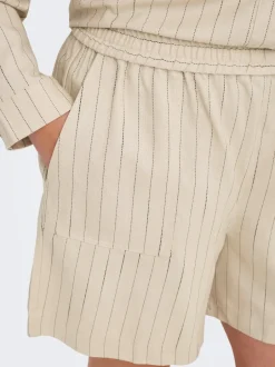 Outlet CARMONICA Mellemhøj talje Loose fit Chino-shorts Dame Shorts