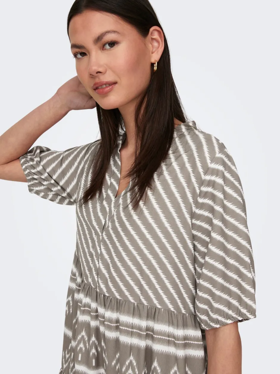 Clearance JDYSVALA Kort kjole Dame Kjoler