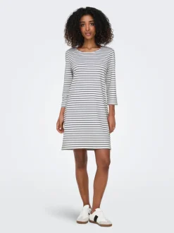 Clearance ONLDEMI Kort kjole Dame Kjoler