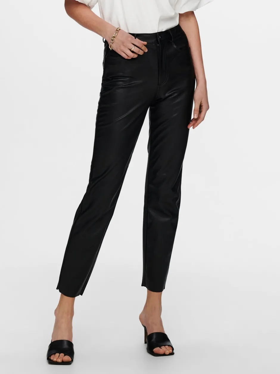 Clearance ONLEMILY Regular fit Coatede læderbukser Dame Bukser