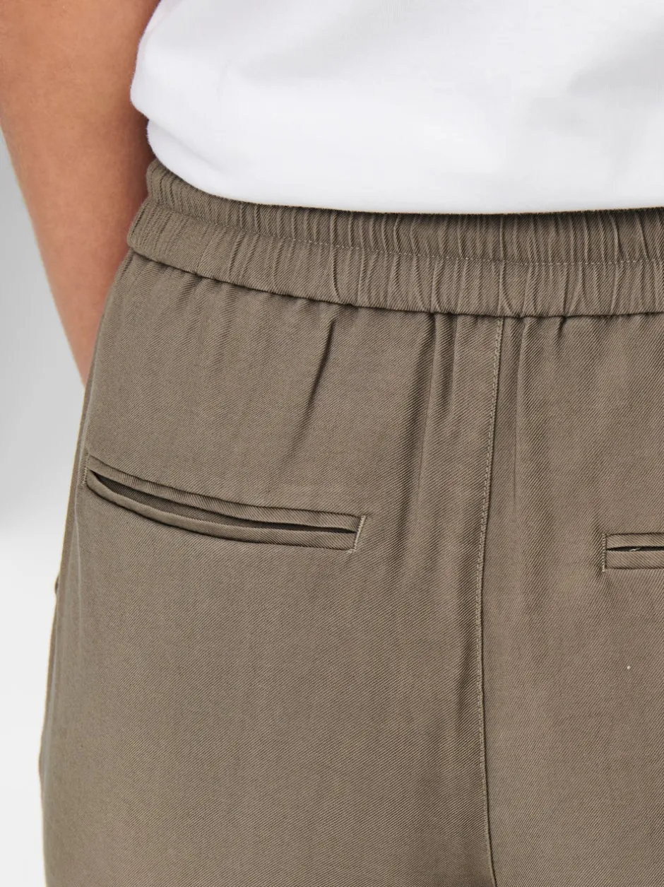 Outlet ONLKELDA-EMERY Regular fit Bukser i wide fit Dame Bukser