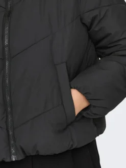 Best ONLMAGGI Dynejakke Dame Jakker Og Frakker