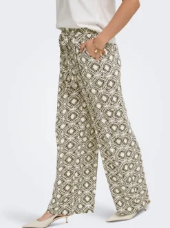 New ONLSILVA Regular fit Strikkede bukser Dame Bukser